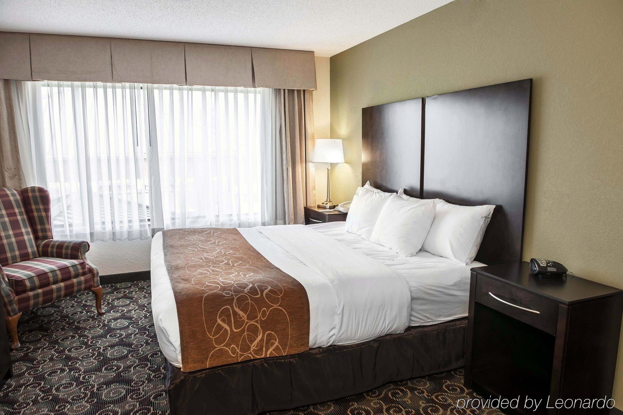 Comfort Suites West Indianapolis - Браунсбург Екстер'єр фото